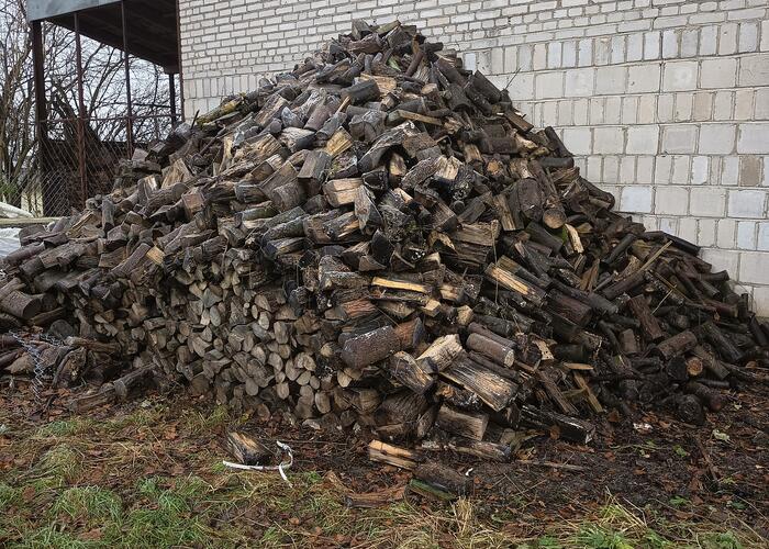Grajewo ogłoszenia: Sprzedam drewno na opał. W szczapach, sezonowane rok. Grab z...