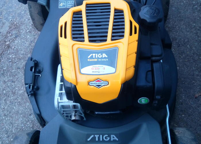 Grajewo ogłoszenia: Sprzedam duza kosiarkę spalinowa Stiga, silnik Briggs 5,5kn...