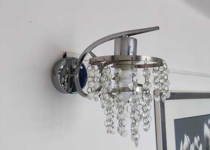 Grajewo ogłoszenia: Sprzedam 2 sztuki kinkietów 100zł i żyrandol 50zł.